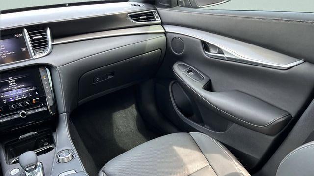 2022 INFINITI QX50 Luxe