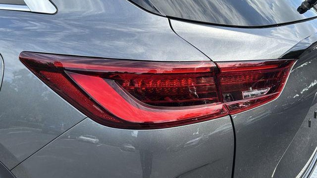 2022 INFINITI QX50 Luxe