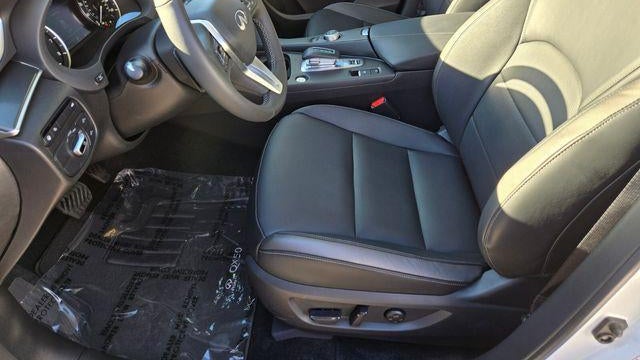 2025 INFINITI QX50 Luxe