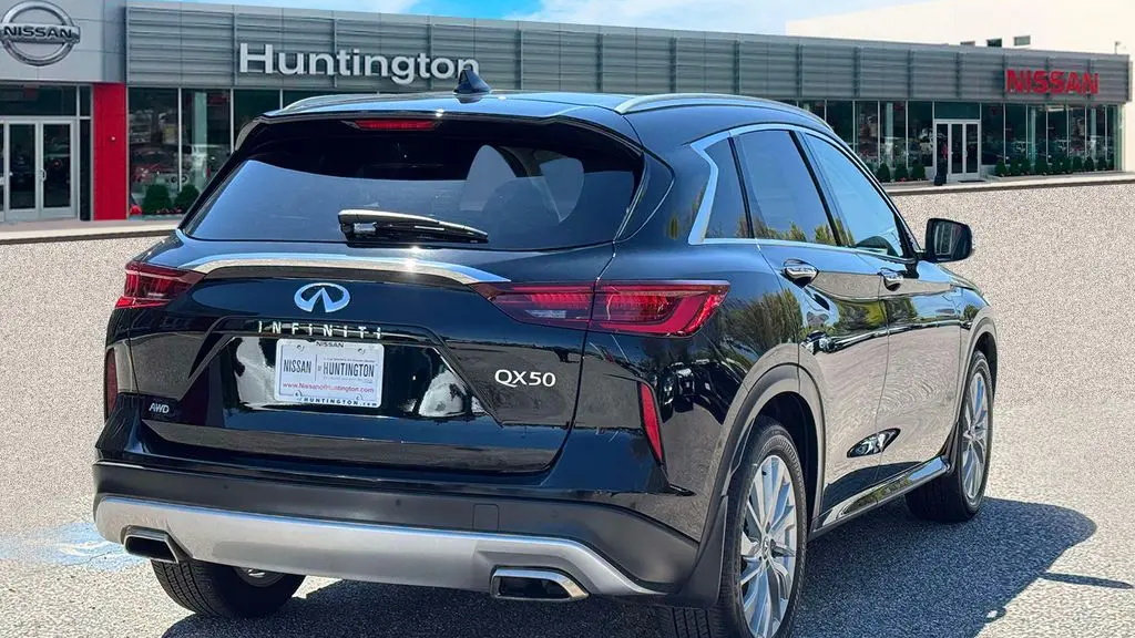 2023 INFINITI QX50 Luxe