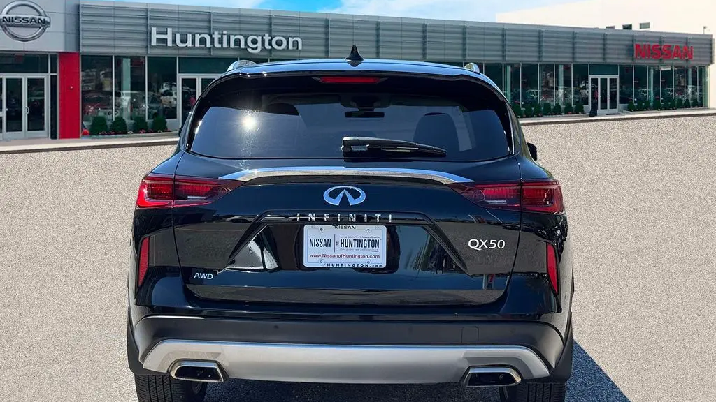 2023 INFINITI QX50 Luxe