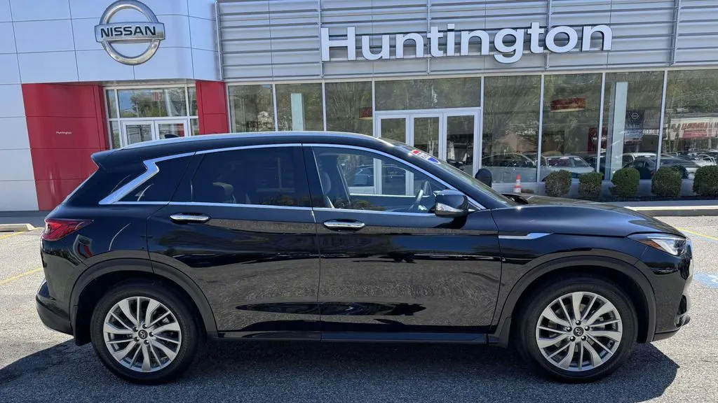 2023 INFINITI QX50 Luxe