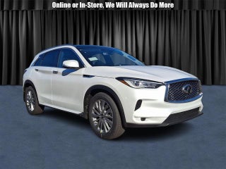 2025 INFINITI QX50 with Radiant White Exterior
