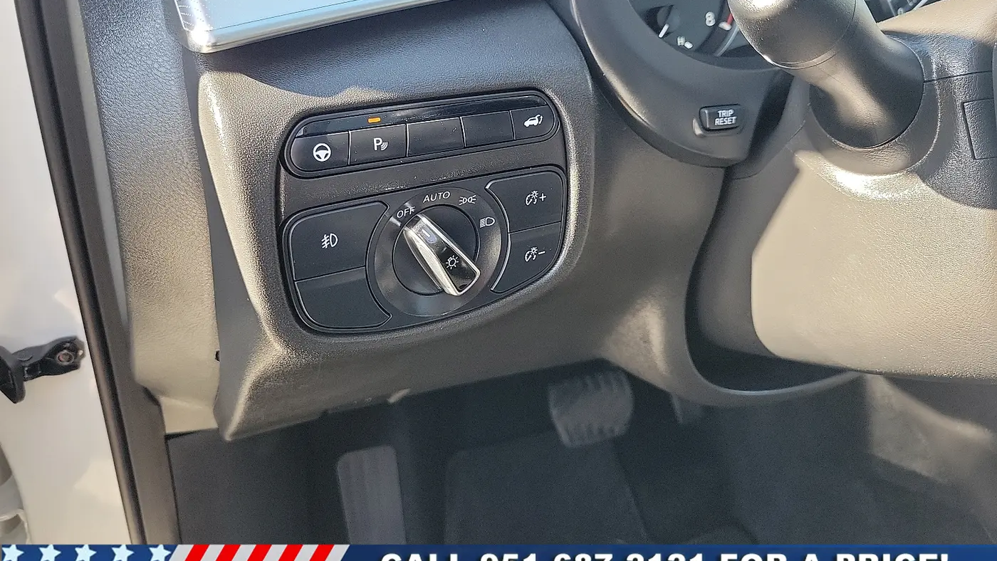 2022 INFINITI QX50 Essential