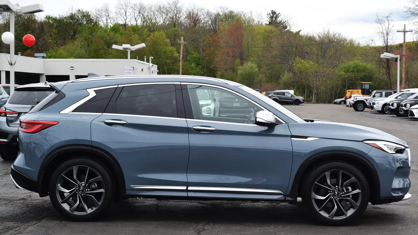 2023 INFINITI QX50 Sensory