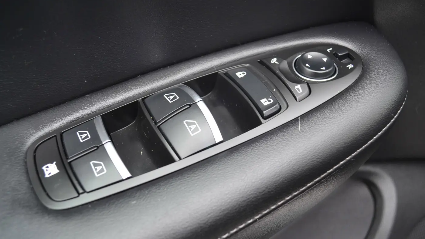 2023 INFINITI QX50 Sensory