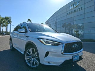 2023 INFINITI QX50 with Radiant White Exterior
