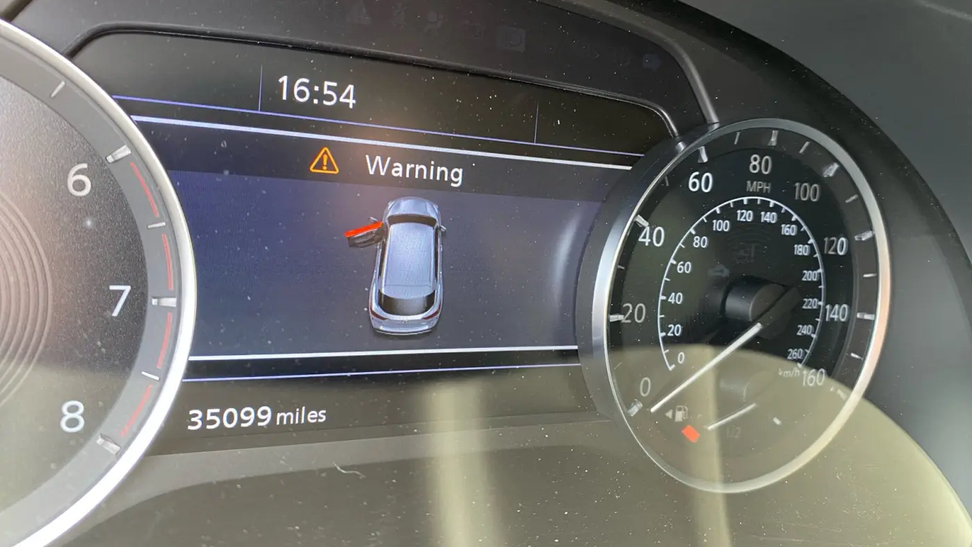 2023 INFINITI QX50 Sensory