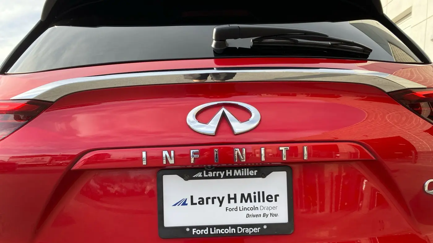 2023 INFINITI QX50 Sensory
