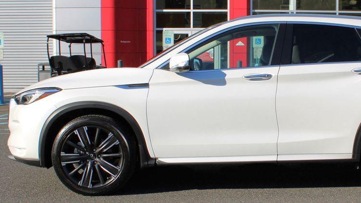 2023 INFINITI QX50 Sensory