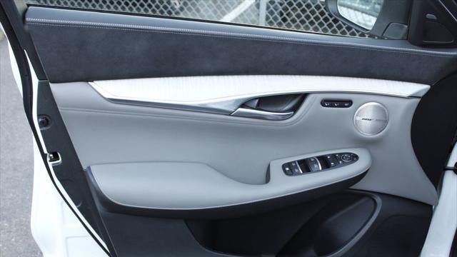 2023 INFINITI QX50 Sensory