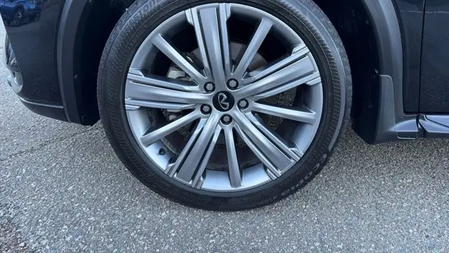 2023 INFINITI QX50 Sensory