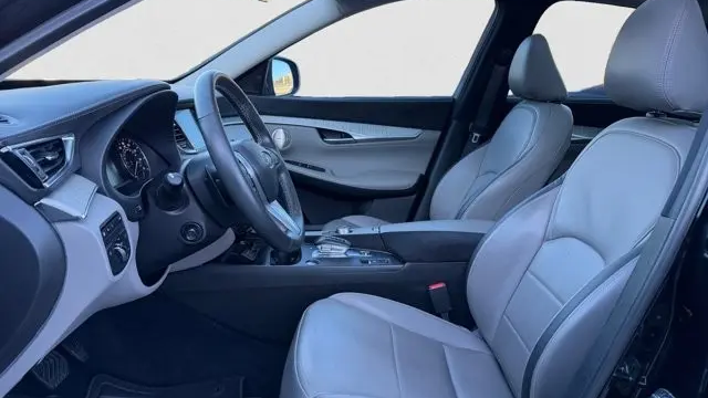 2023 INFINITI QX50 Sensory