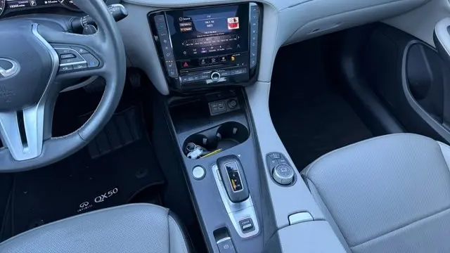2023 INFINITI QX50 Sensory