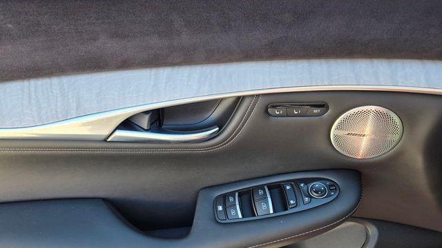 2023 INFINITI QX50 Sensory