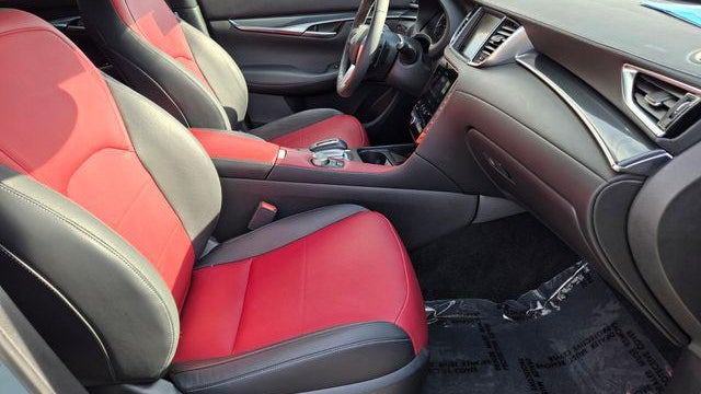 2024 INFINITI QX50 Sport