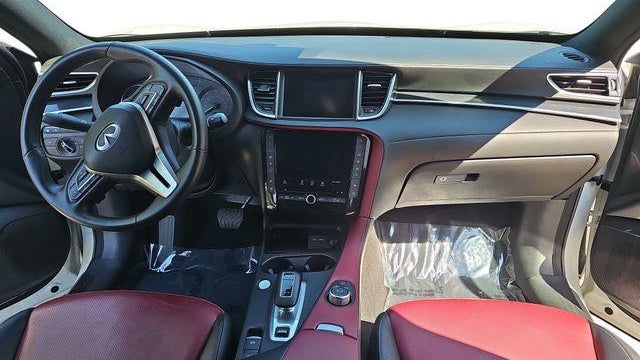 2025 INFINITI QX50 Sport