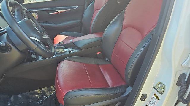 2025 INFINITI QX50 Sport
