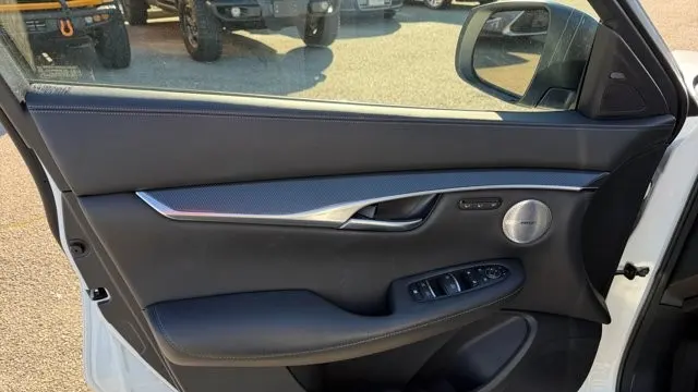 2024 INFINITI QX50 Sport