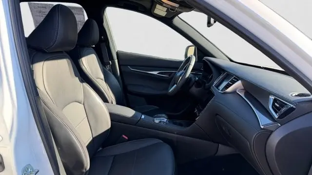 2024 INFINITI QX50 Sport