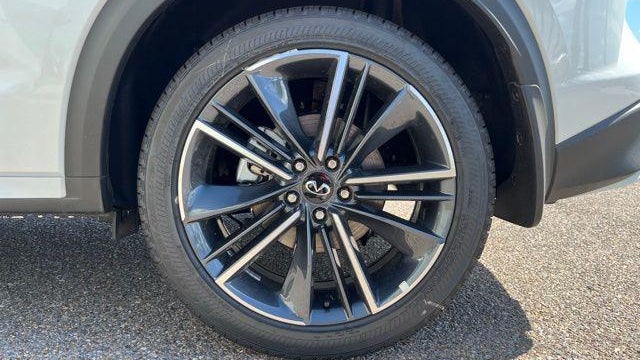 2025 INFINITI QX50 Sport