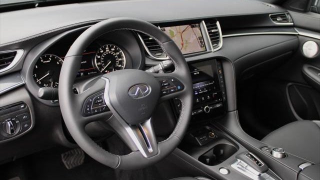 2025 INFINITI QX50 Sport