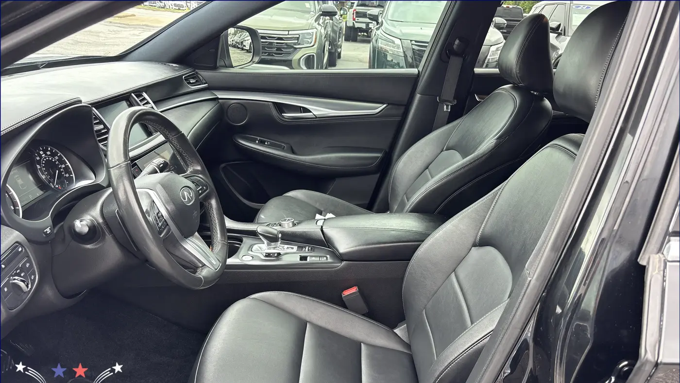 2022 INFINITI QX55 Luxe