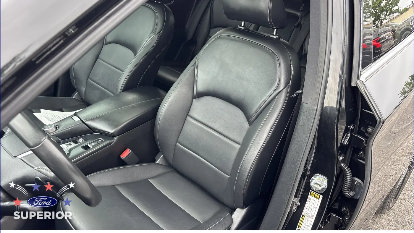 2022 INFINITI QX55 Luxe