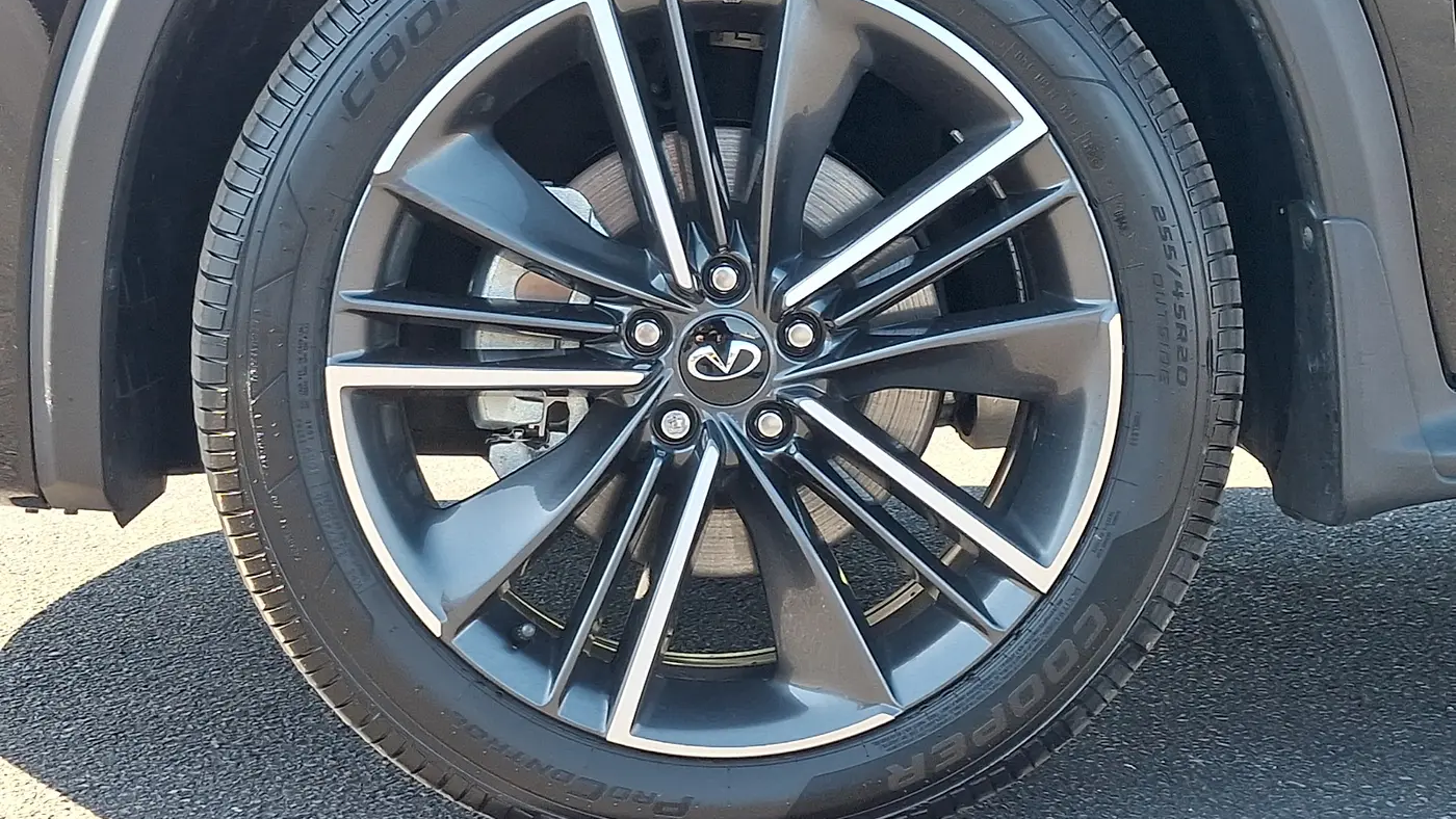 2022 INFINITI QX55 Luxe