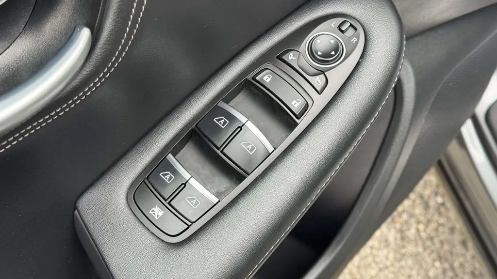 2025 INFINITI QX55 Luxe
