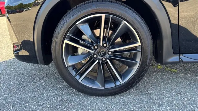 2025 INFINITI QX55 Luxe