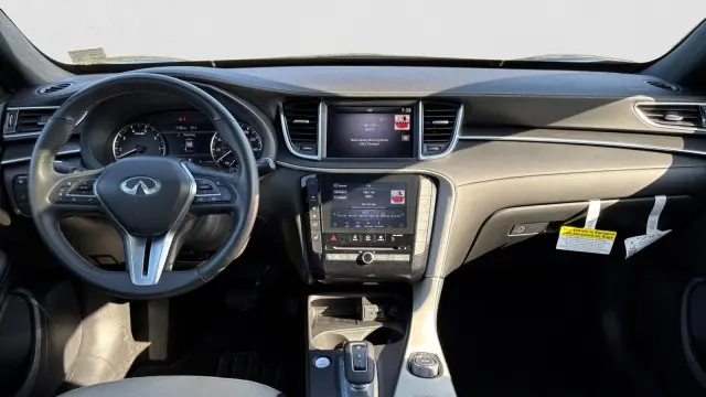 2025 INFINITI QX55 Luxe