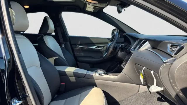 2025 INFINITI QX55 Luxe