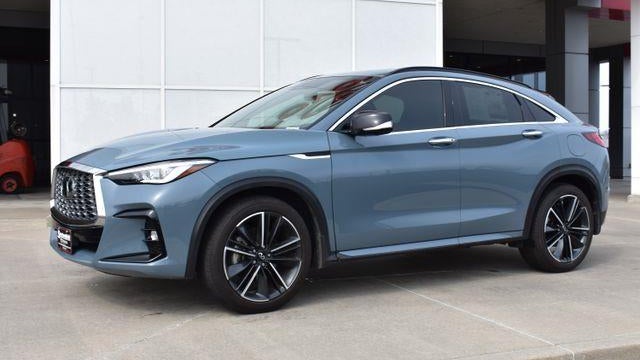 2022 INFINITI QX55 Essential