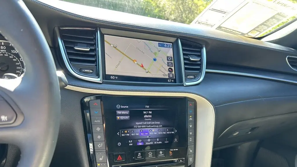 2022 INFINITI QX55 Essential
