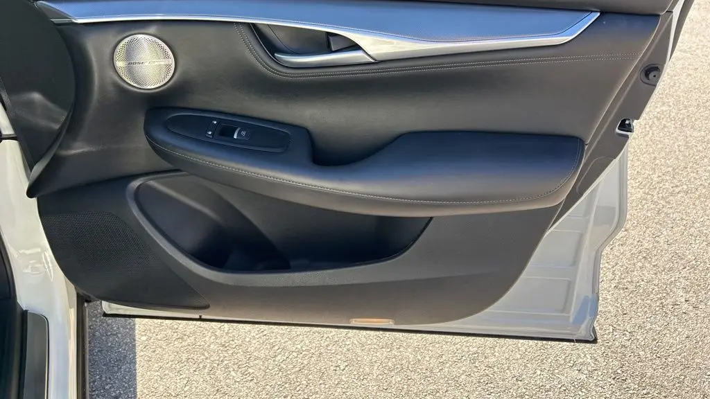 2022 INFINITI QX55 Essential