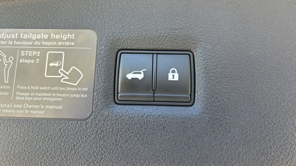 2022 INFINITI QX55 Essential