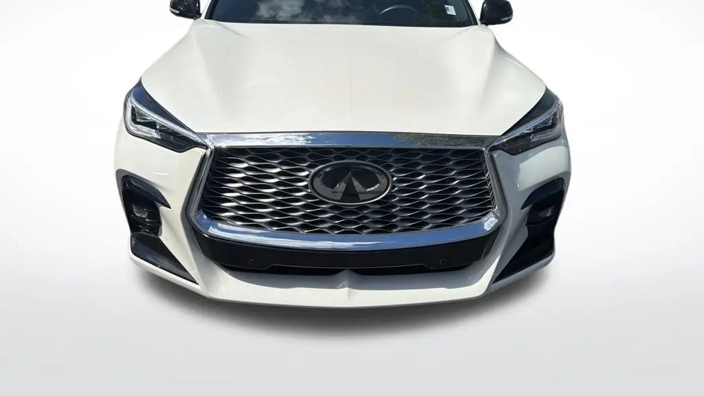 2022 INFINITI QX55 Essential
