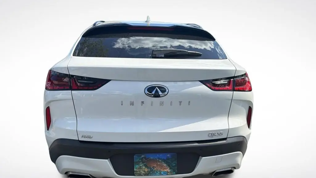 2022 INFINITI QX55 Essential