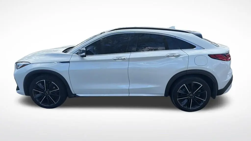 2022 INFINITI QX55 Essential