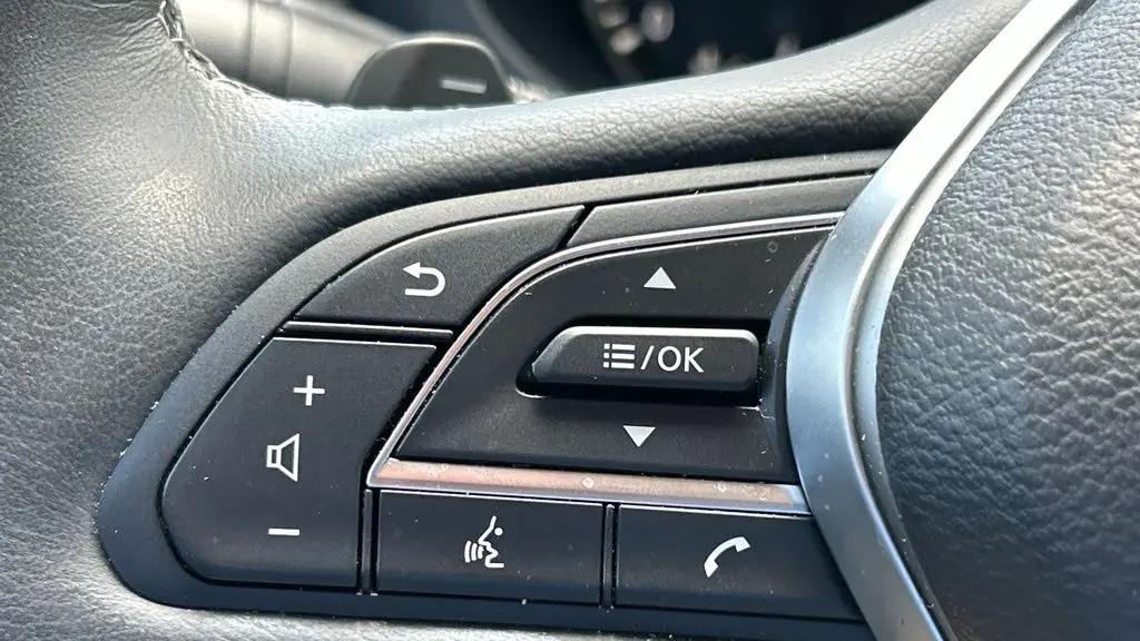 2022 INFINITI QX55 Essential