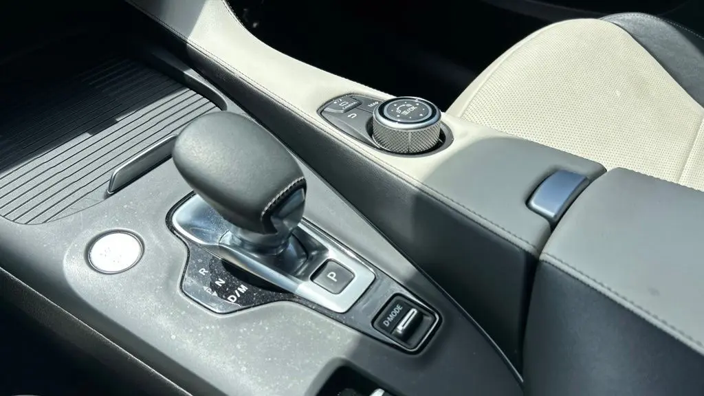2022 INFINITI QX55 Essential