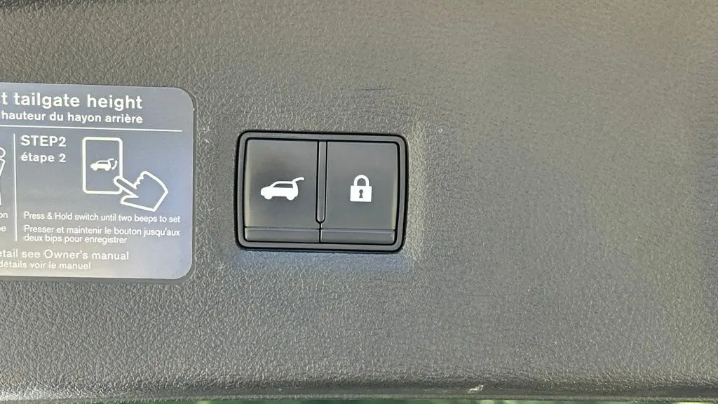 2022 INFINITI QX55 Essential