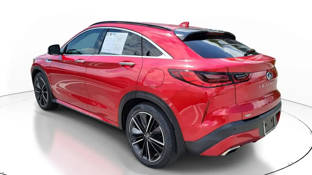 2022 INFINITI QX55 Essential