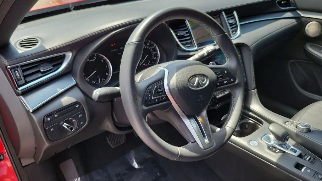 2022 INFINITI QX55 Essential