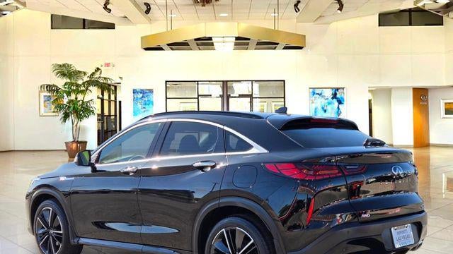2023 INFINITI QX55 Essential