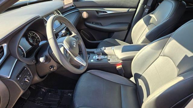 2023 INFINITI QX55 Essential