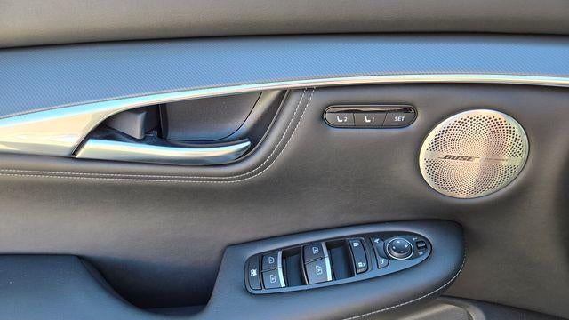 2023 INFINITI QX55 Essential