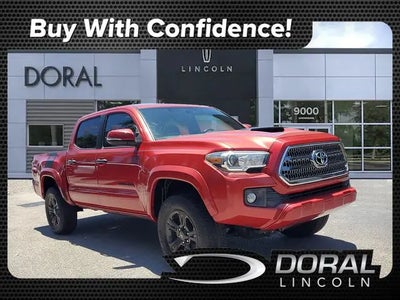 Photo of a 2017 Toyota Tacoma 4X2 TRD Off-Road 4DR Double Cab 5.0 FT SB for sale
