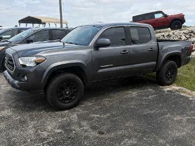 Photo of a 2019 Toyota Tacoma 4X2 TRD Off-Road 4DR Double Cab 5.0 FT SB for sale